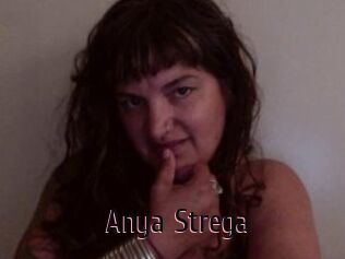 Anya_Strega