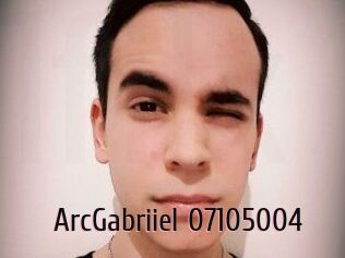 ArcGabriiel-07105004