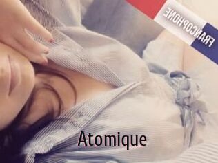 Atomique