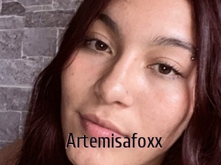 Artemisafoxx