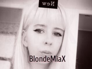 BlondeMiaX