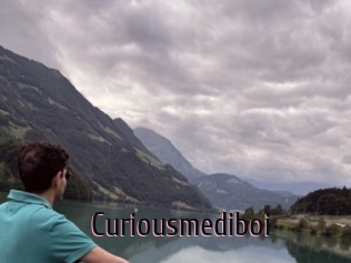 Curiousmediboi