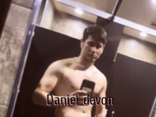 Daniel_devon