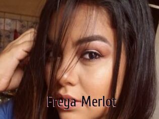 Freya_Merlot