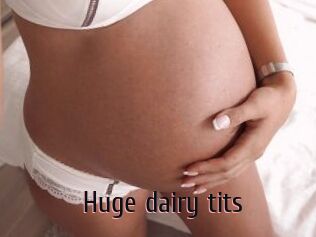 Huge_dairy_tits