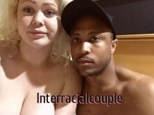 Interracial_couple_