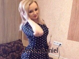 Jessica_Daniel
