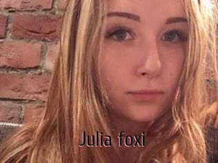 Julia_foxi