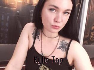 Kylie_Top