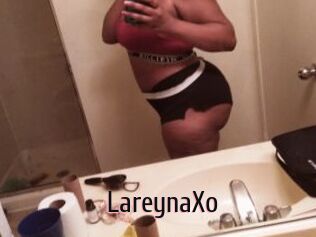 LareynaXo