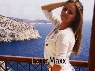 LarraMaxx