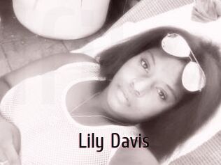 Lily_Davis