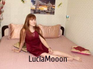 LuciaMooon