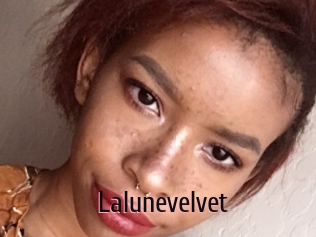 Lalunevelvet