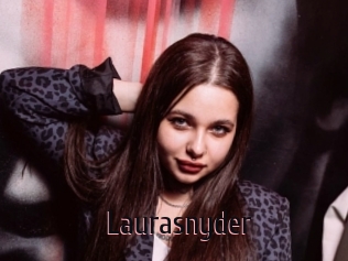 Laurasnyder