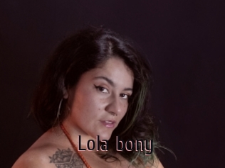 Lola_bony