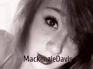 Mackenzie_Davis