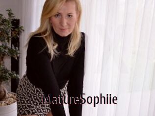 MatureSophiie
