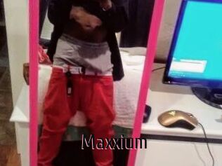 Maxxium