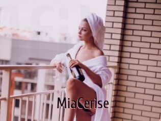 MiaCerise