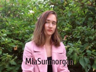 MiaSunmorgan