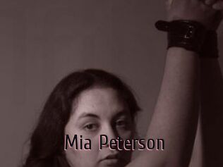 Mia_Peterson