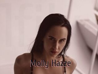 Molly_Hazze