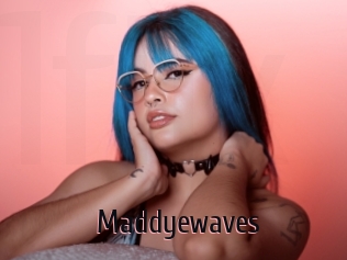 Maddyewaves