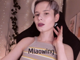 Miaowing