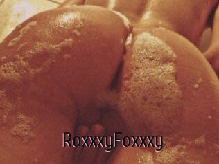 RoxxxyFoxxxy