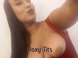 Roxy_Tits