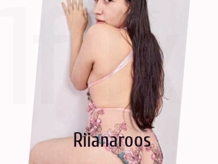 Riianaroos