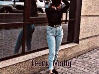 Teeny_Molly