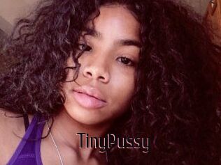TinyPussy