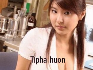 Tipha_huon
