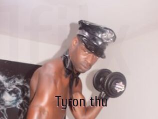 Tyron_thu