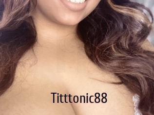 Titttonic88