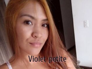 Violet_petite