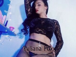 Yuliana_Foxx